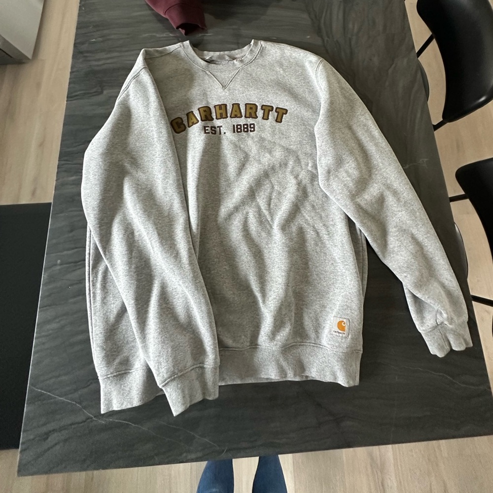 Carhartt Men's Heather Gray Crewneck Sweatshirt with Gold Logo
